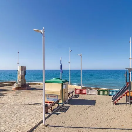 Holiday Urb. Balcon De Punta Lara